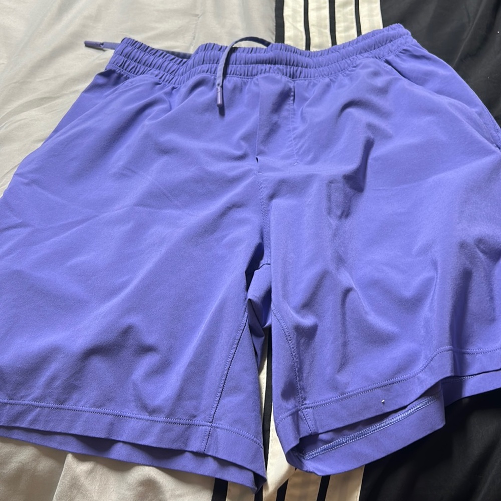7 inch no lining lululemon shorts
